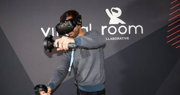 Walk, move, bend over, pick up objects all in the virtual world