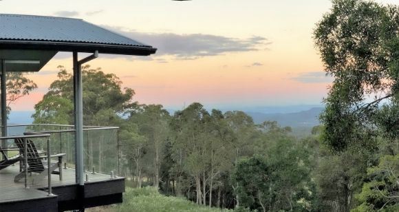 Picture of Ravensbourne Escape Luxury Chalet for 2 People -2 nights
