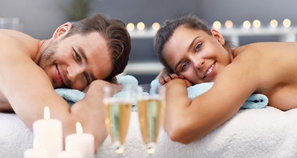 Picture of Romantic Escape Couple Package - Wollongong